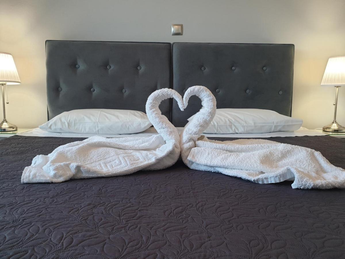 Makis Studios & Apartments Порос Экстерьер фото